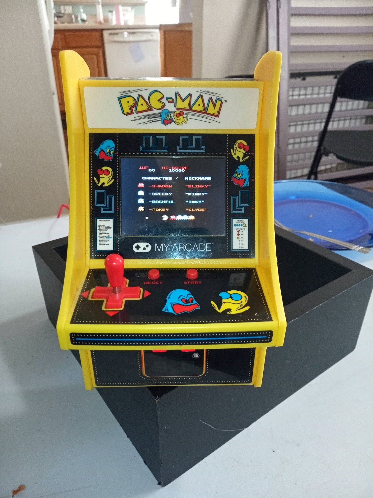 Tiny Arcade Pac-Man 3.5" Mini Retro Game - Functional Arcade Cabinet Yellow