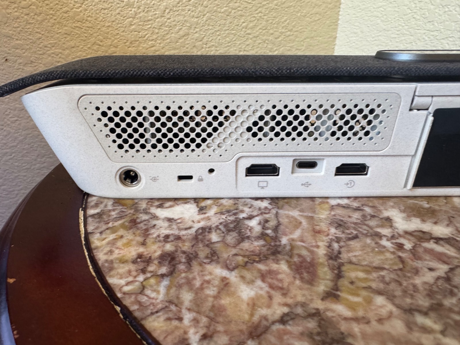 Polycom 2201-87930-001 Poly Studio X30 4K P018 Conference Camera & Audio Bar