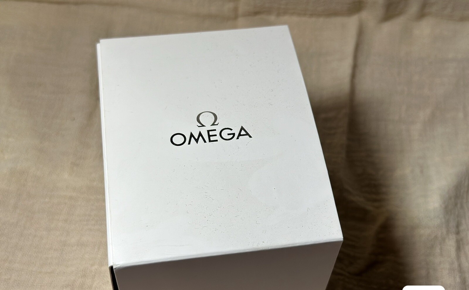OMEGA WATCH BOX TRAVEL BOX RED BOX