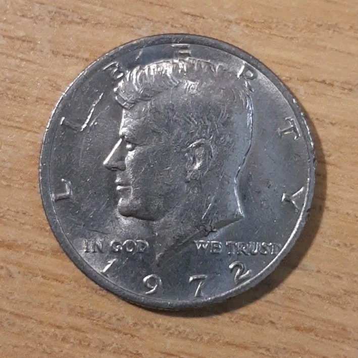 1972 JOHN F KENNEDY HALF DOLLAR FIFTY CENTS PHILADELPHIA AMERICA USA (MM6)