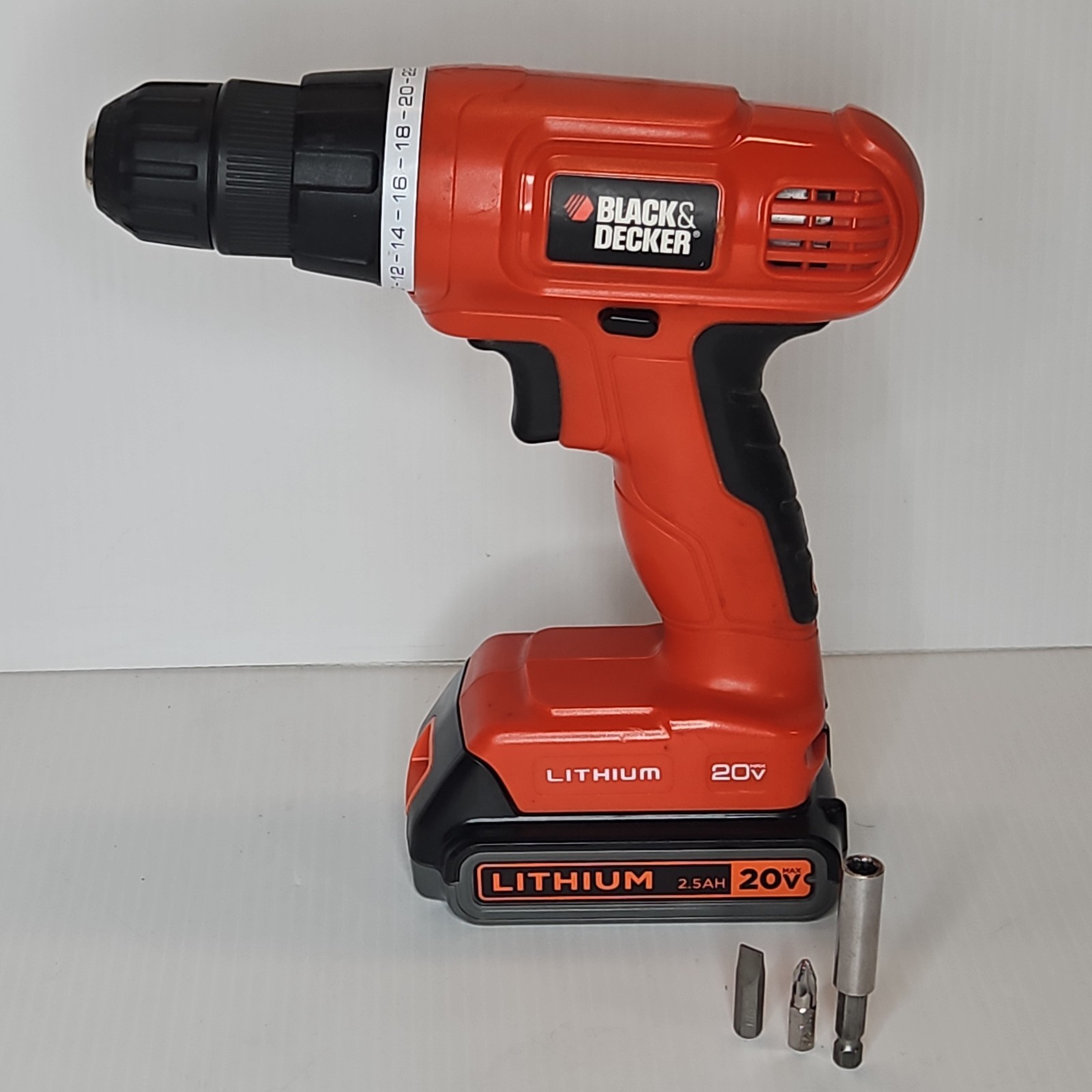 Black & Decker LD120 Lithium Cordless Drill/Driver 20V Max W/ Battery LBXR2520