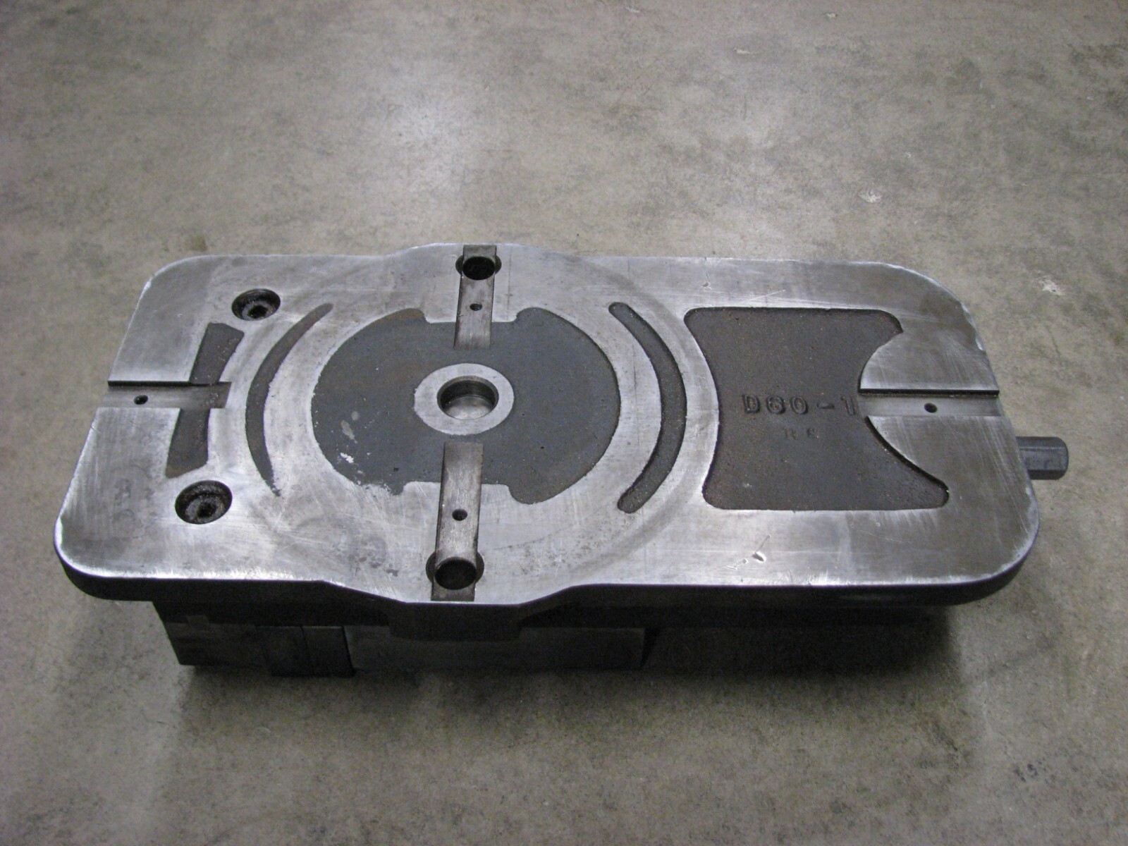 Kurt Type Angle Lock Mill Vise 6" Jaw Width