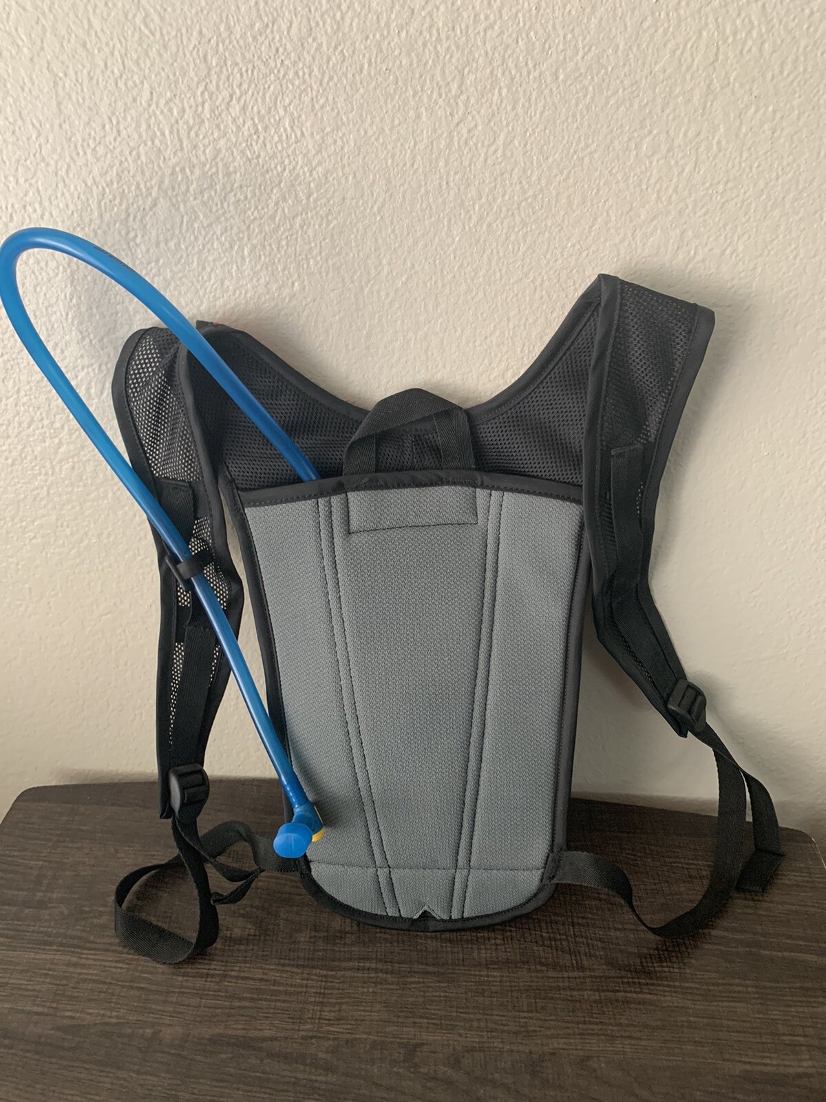 CamelBak HydroBak 50 oz Red / Gray With Bladder