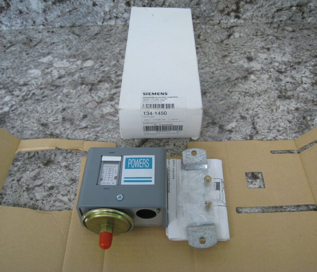 New Siemens Powers 134-1450 DPST NO Pressure Electric Switch Free Shipping