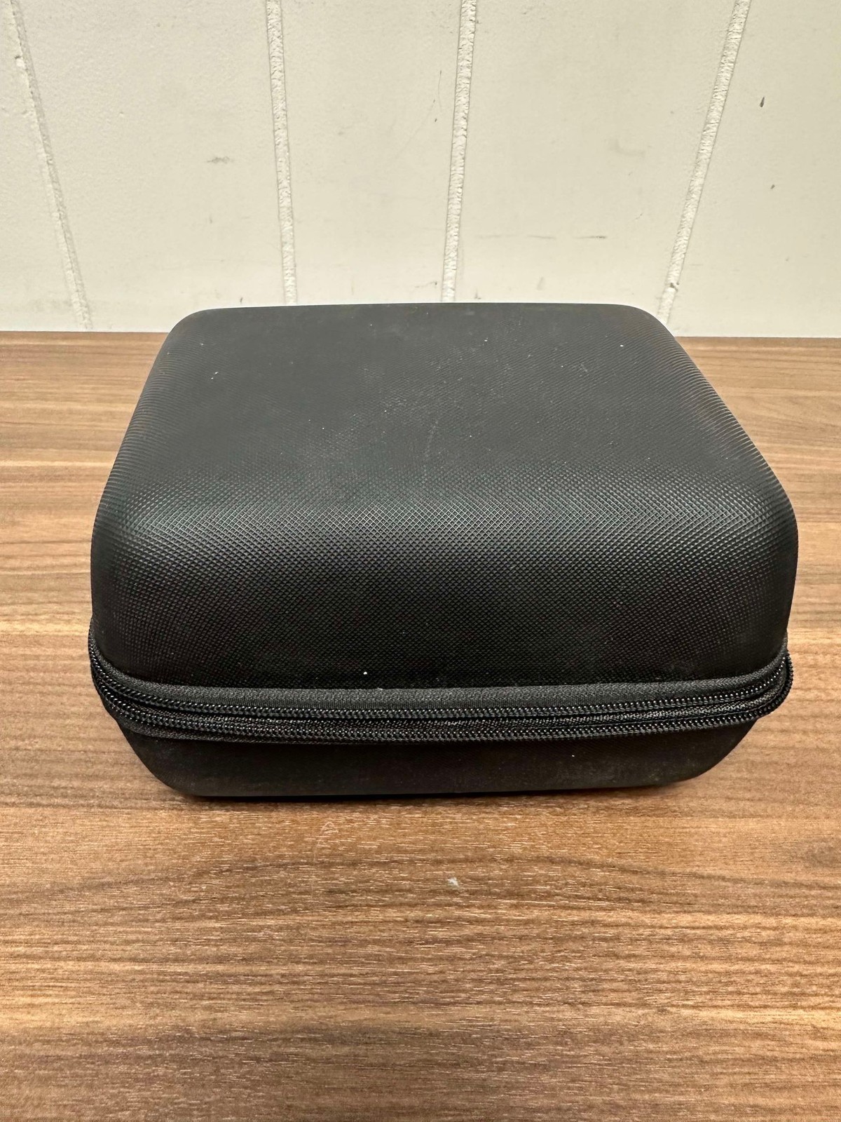 Black Hard Shell Nylon Carrying Case For Oculus Go Very Good 9E