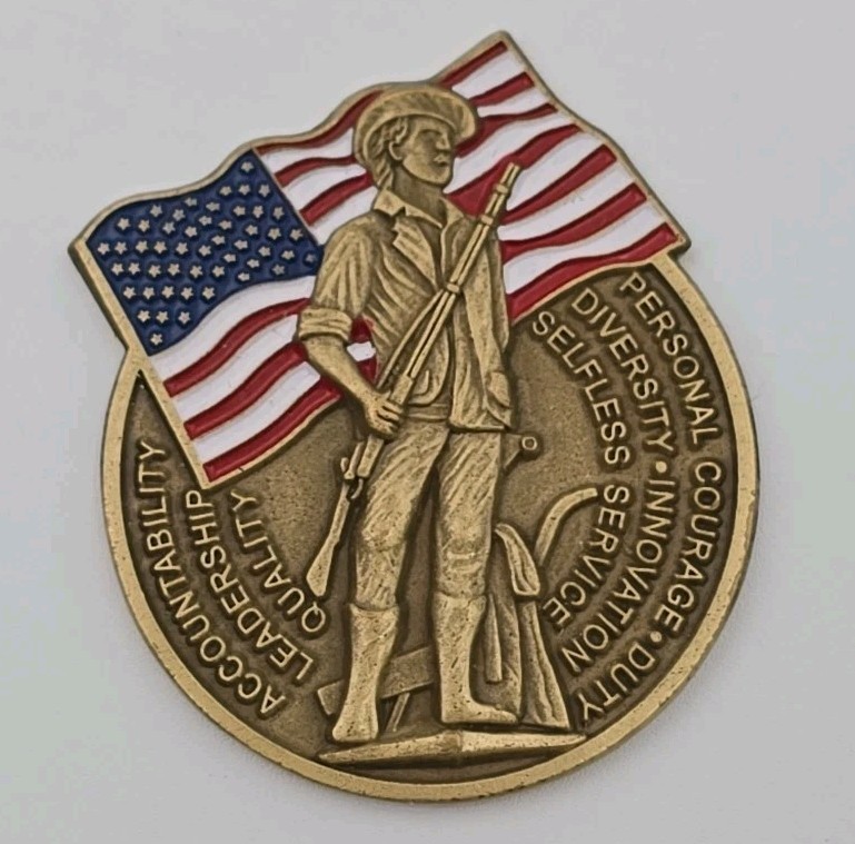 2013 Coca Cola 14th Anniversary Veterans Day Challenge Coin New England RARE
