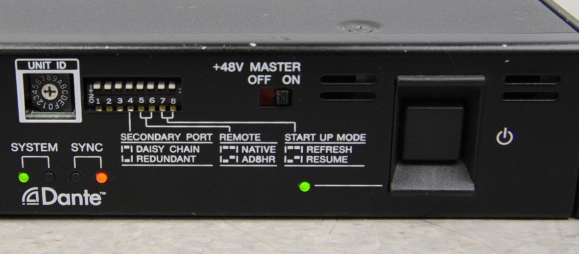 Yamaha Ri8-D 8-Channel Dante Remote Input Rack