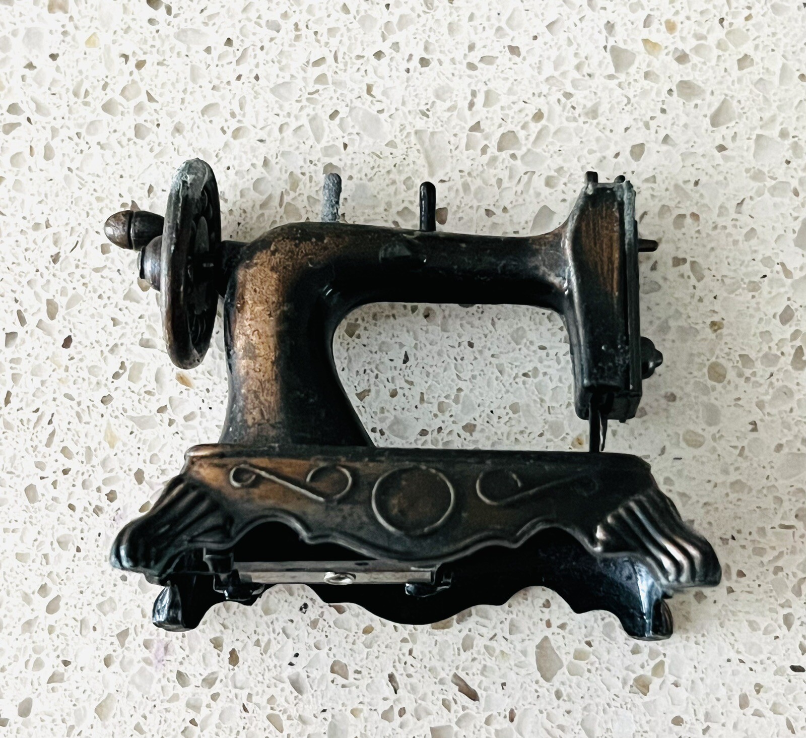 Sewing Machine Pencil Sharpener Metal 2 in wide