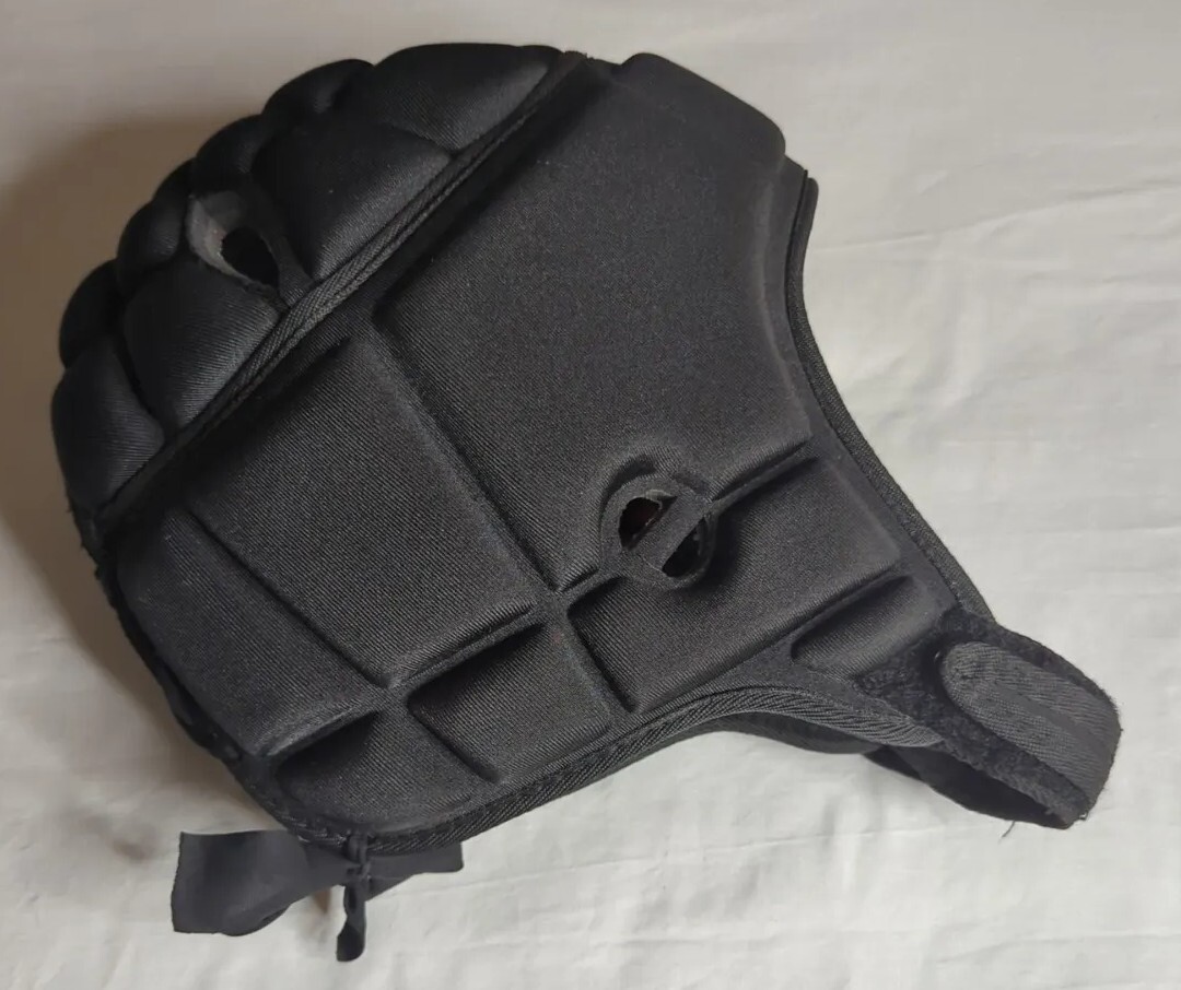 D4 Game Breaker Padded Head Protection Solid Black Size XL
