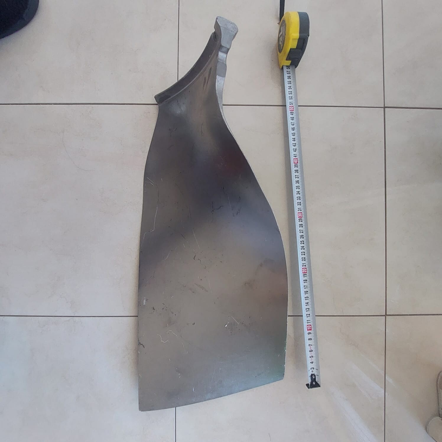 Scrap Titanium Jet Engine Fan Blade CFM56-7B for collectors