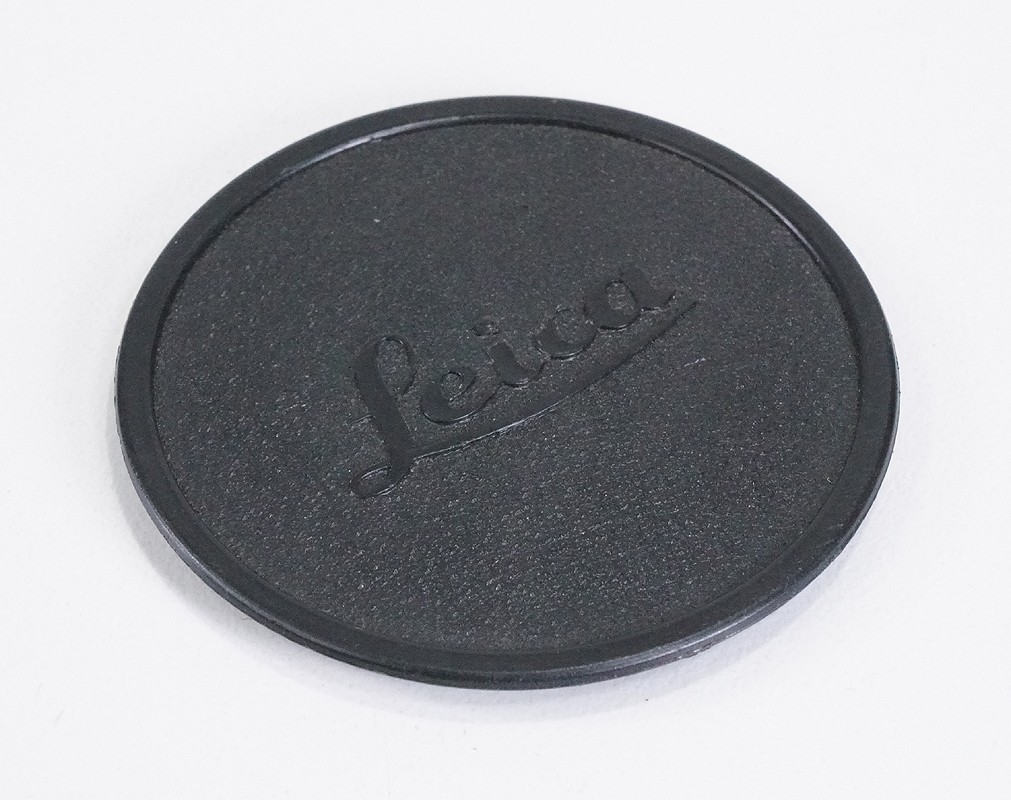 LEITZ CAP, 45MM SNAP IN FOR LEICA, BLACK PLASTIC, MARKED 45 INSIDE/226013