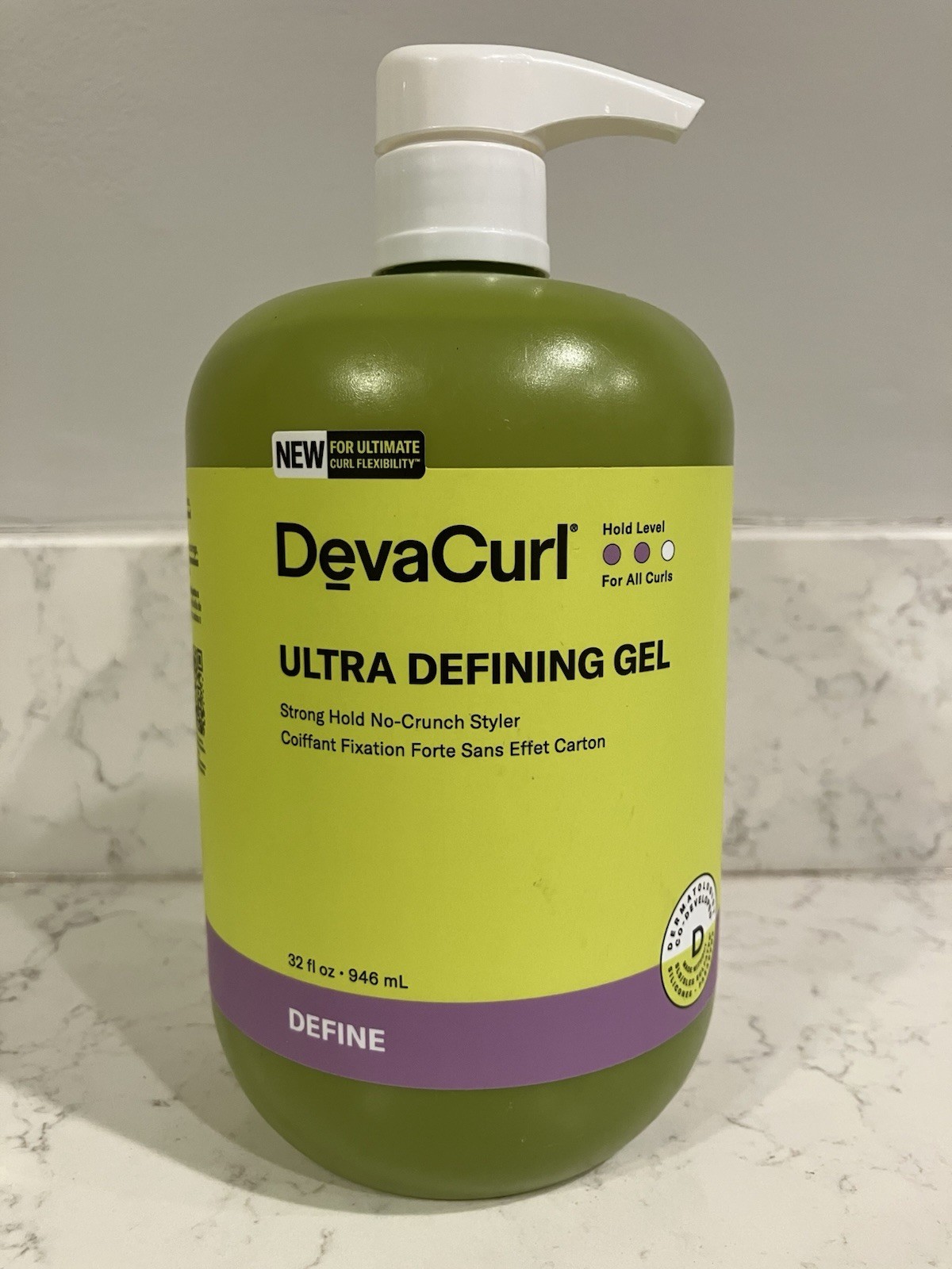 DevaCurl Ultra Defining Gel Strong Hold No-Crunch Styler 32 oz