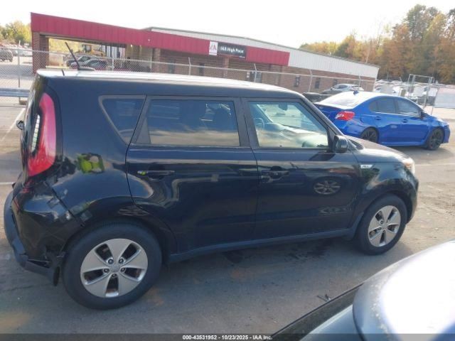 SOUL 2016 Glove Box 4915424