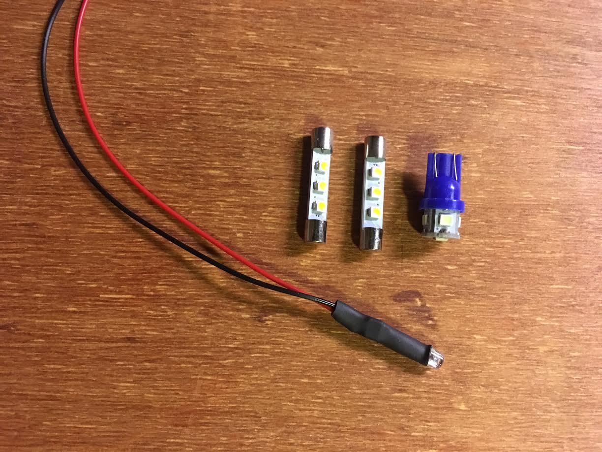 LED KIT- KR-4070 (8v BLUE WEDGE + COOL WHITE LAMPS)DIAL METER/KR-4770 Kenwood