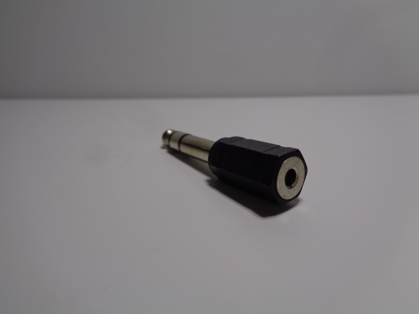 Lot of 20 New 3.5mm (1/8") Female to 1/4" (6.35mm) Male Stereo Audio Adapter
