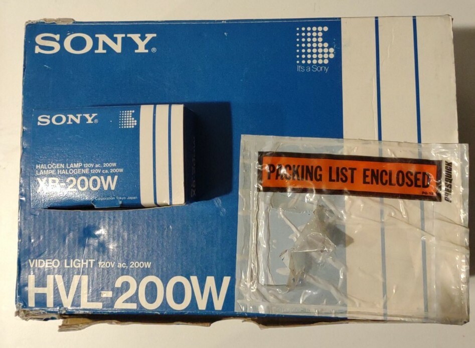 Sony HVL-200W Halogen Video Light with Box.  No Manual Tested works