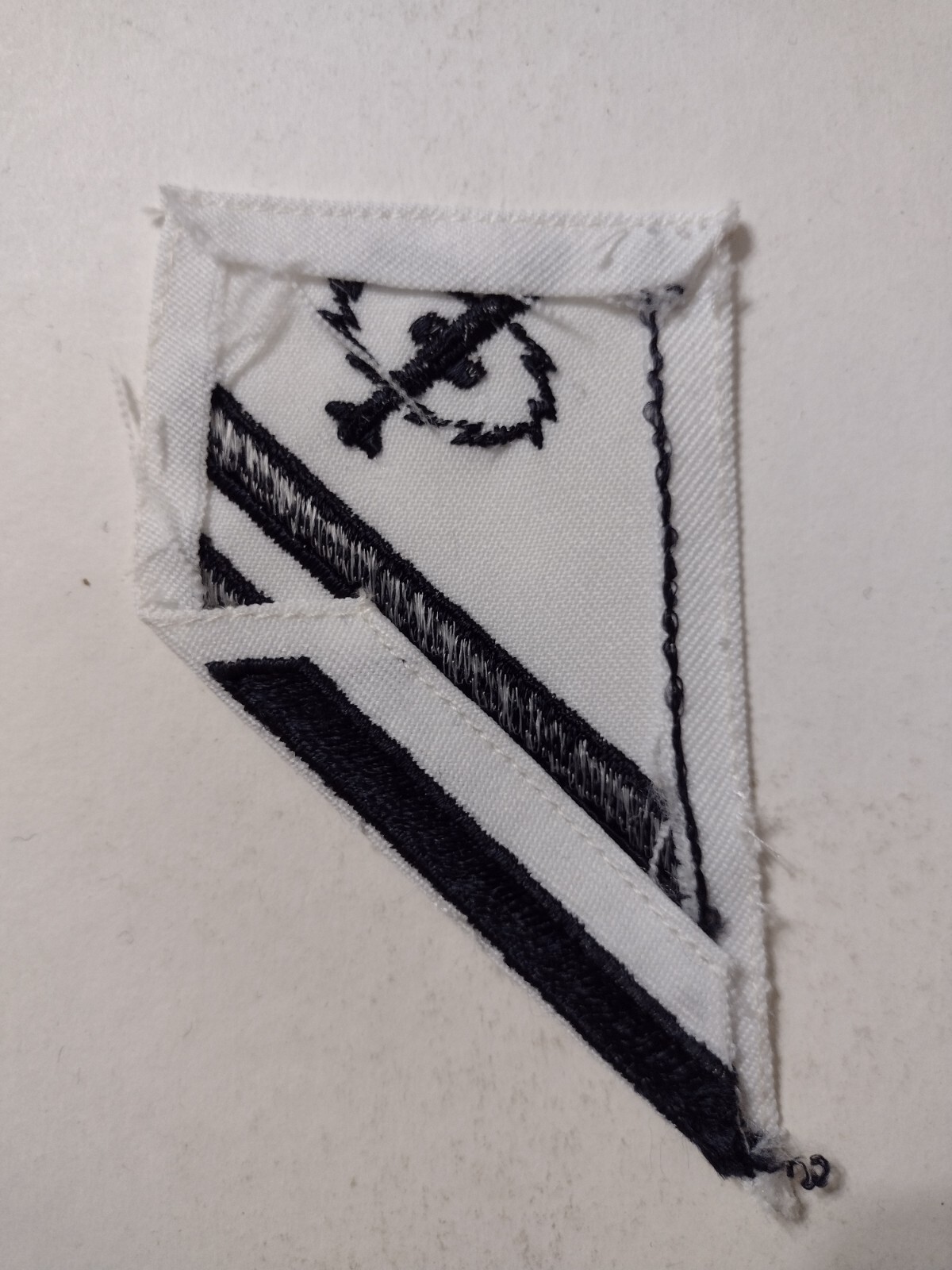USN MISSILE TECHNICIAN MT E-2 STRIKER RATING BLUE ON WHITE