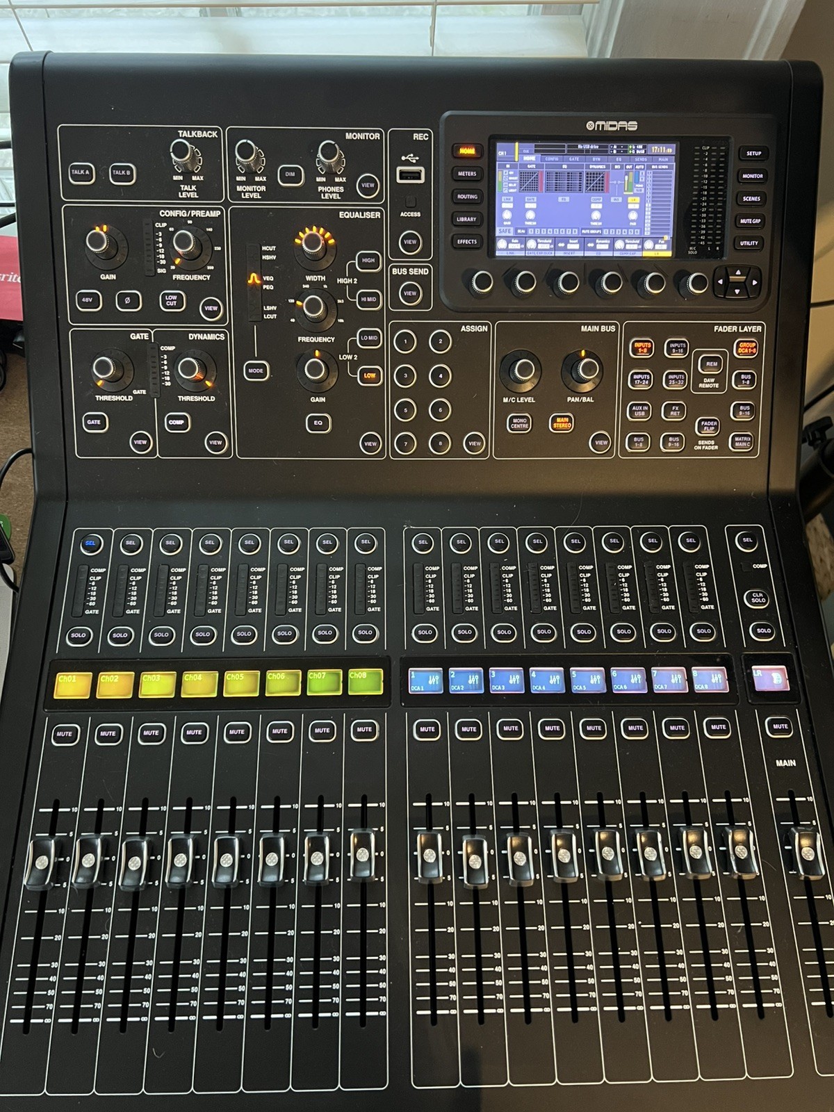 MIDAS M32R LIVE 40 Input Channel Digital Mixing Console