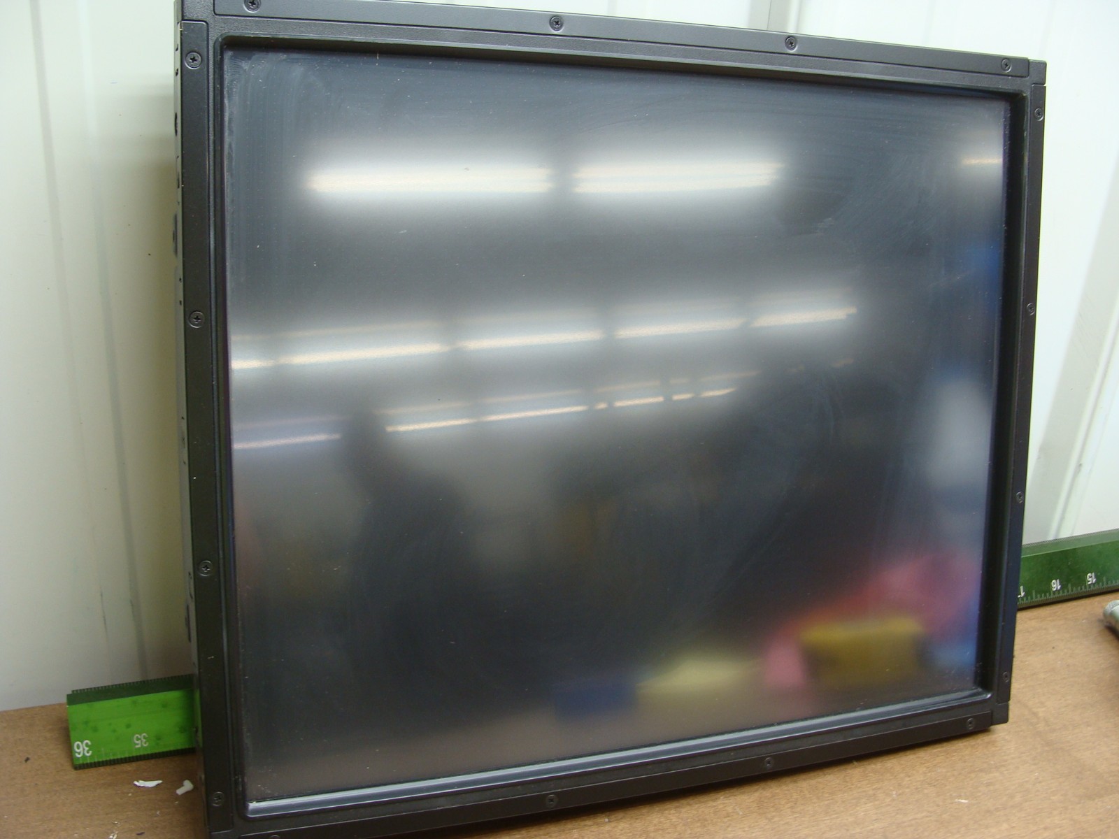 ELO LCD TOUCHSCREEN MONITOR ET1790L E326347 ET1790L-7CWB-1-ST-NPB-G