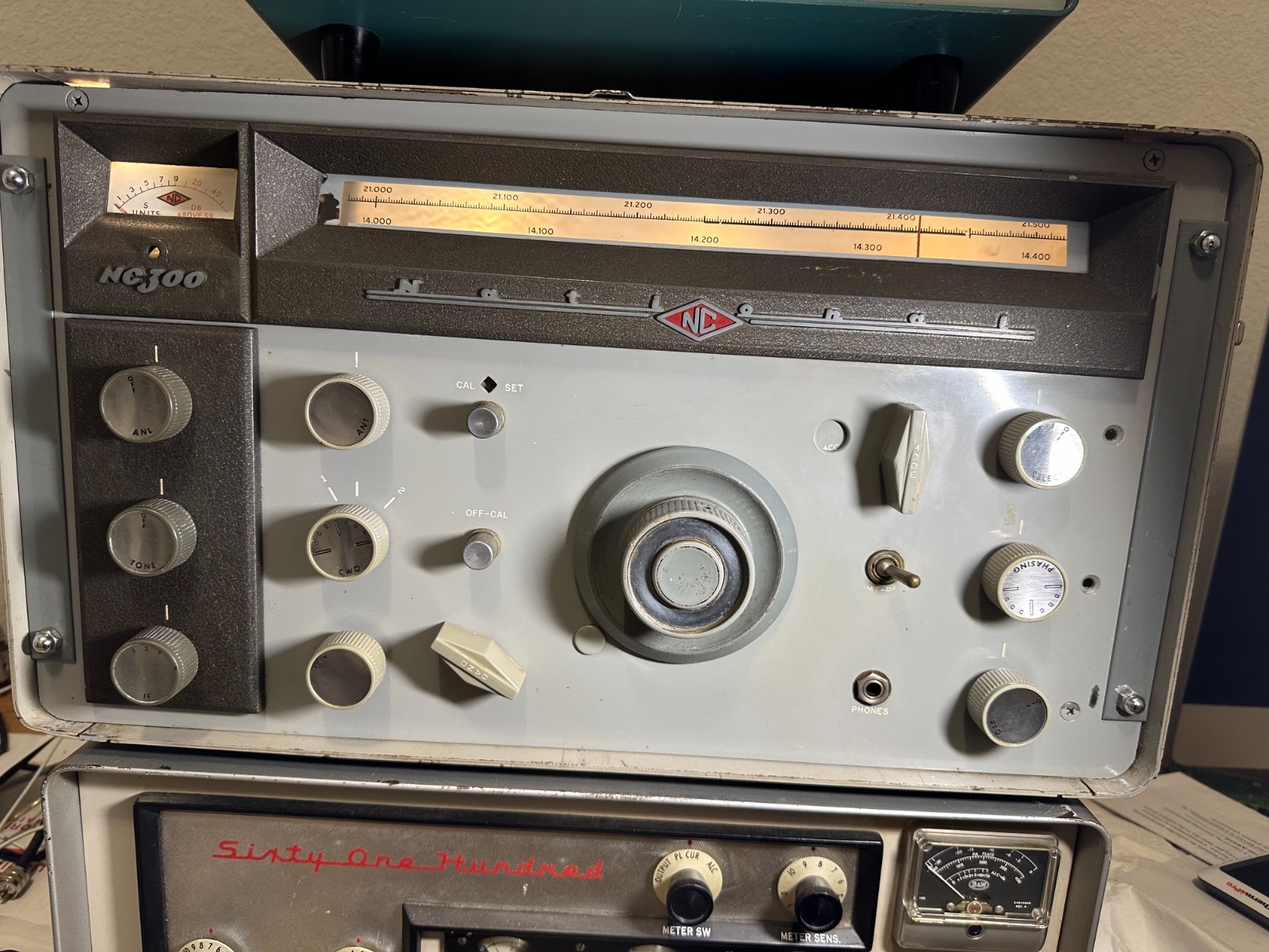 $499 National NC-300 Vintage Ham Radio Communications Receiver. Fully restored