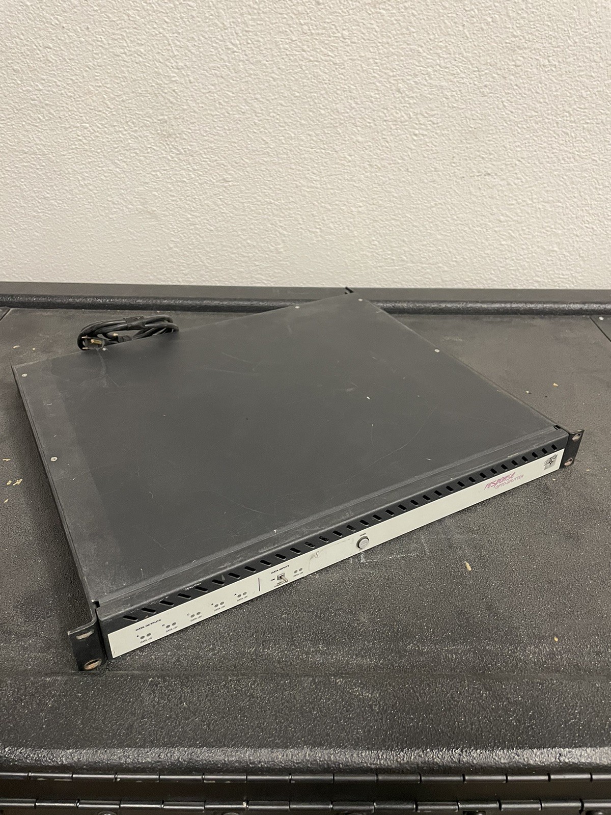 ETC DMX512 Response 5 Port Rack Mount DMX Opto Splitter