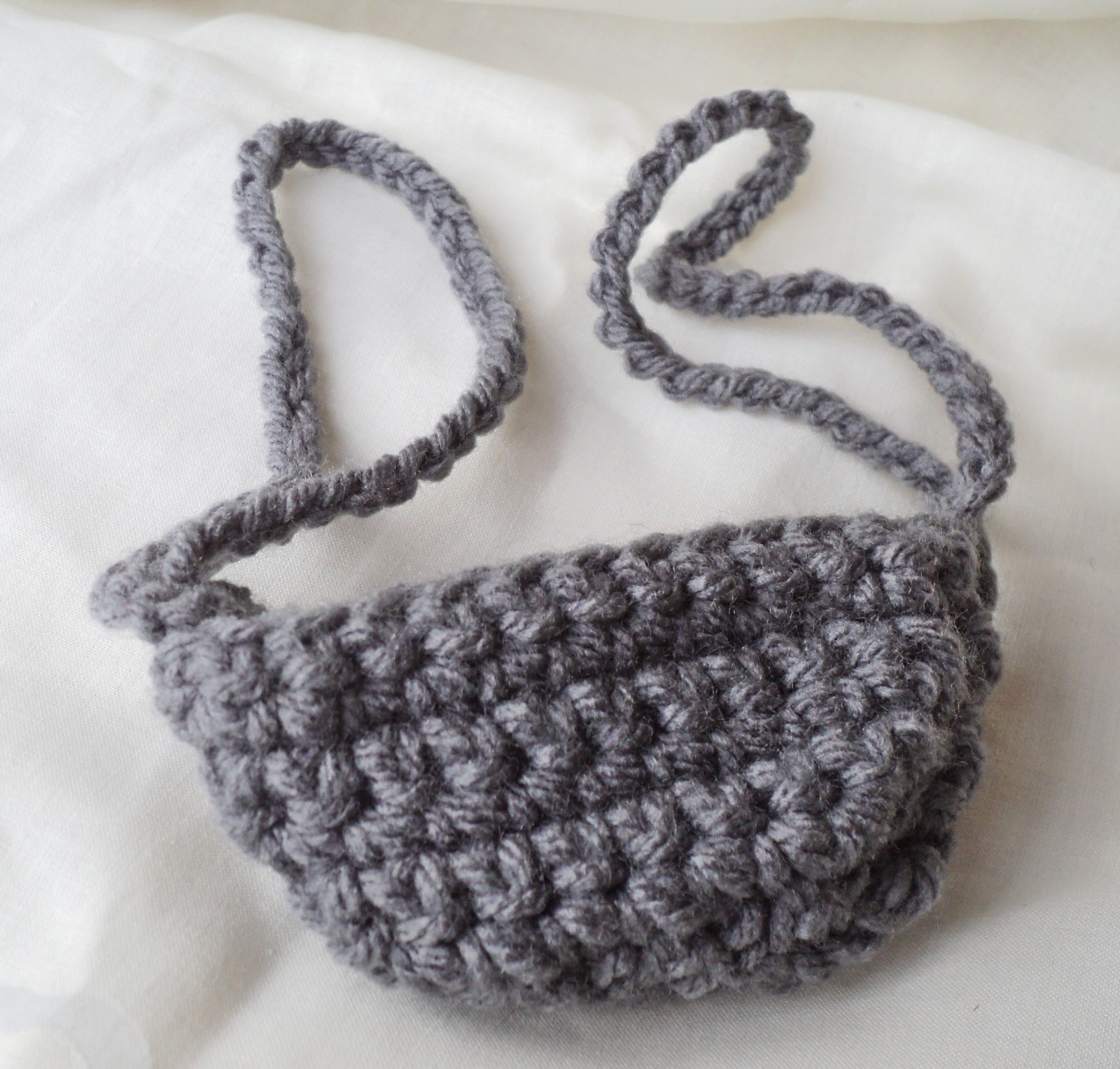 New Hand Crochet Grey Acrylic NOSE WARMER Winter Sports Clothing