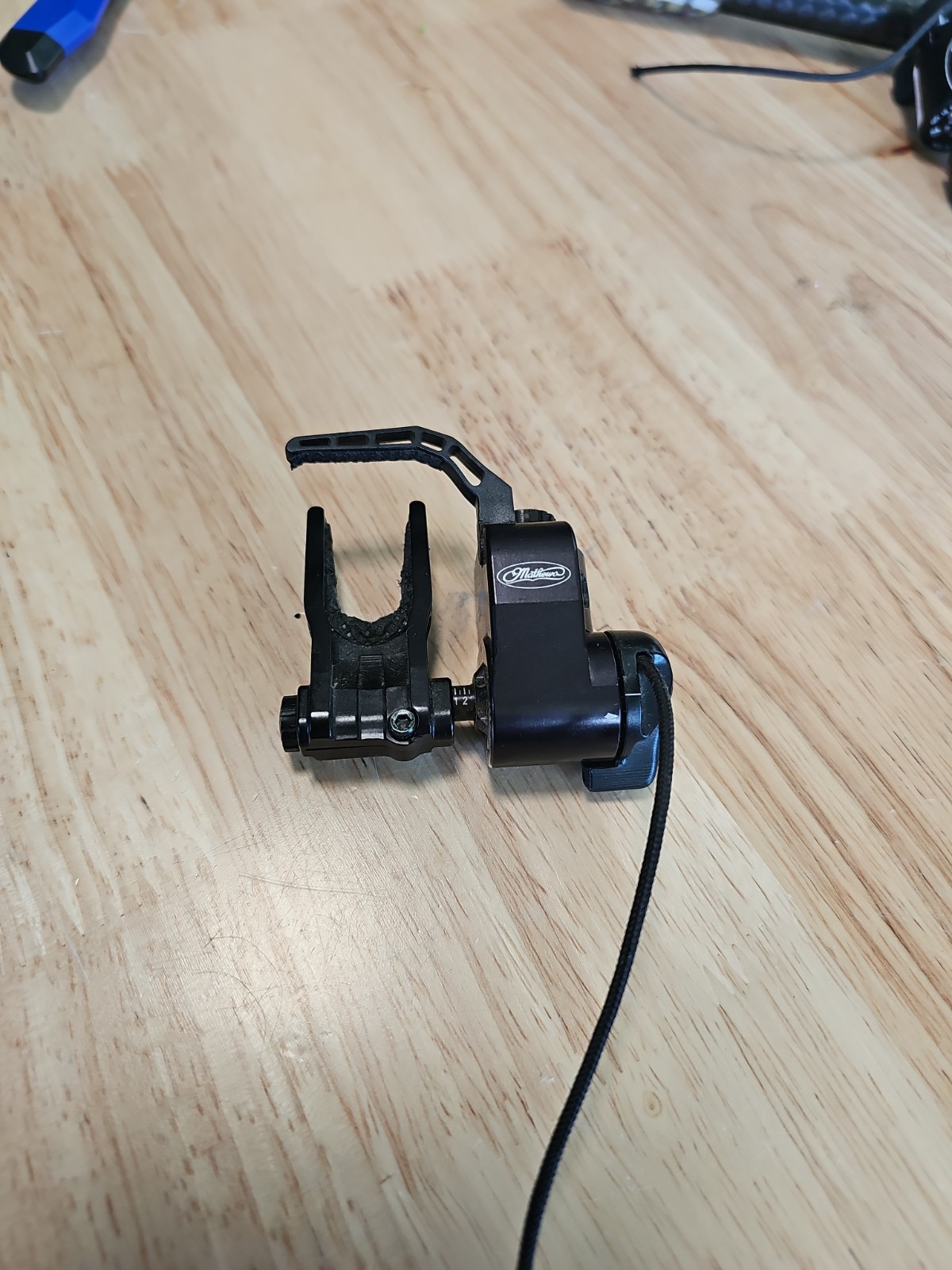 Mathews Ultrarest Integrate MX QAD- Black - Bow Rest- Right Hand Integrated