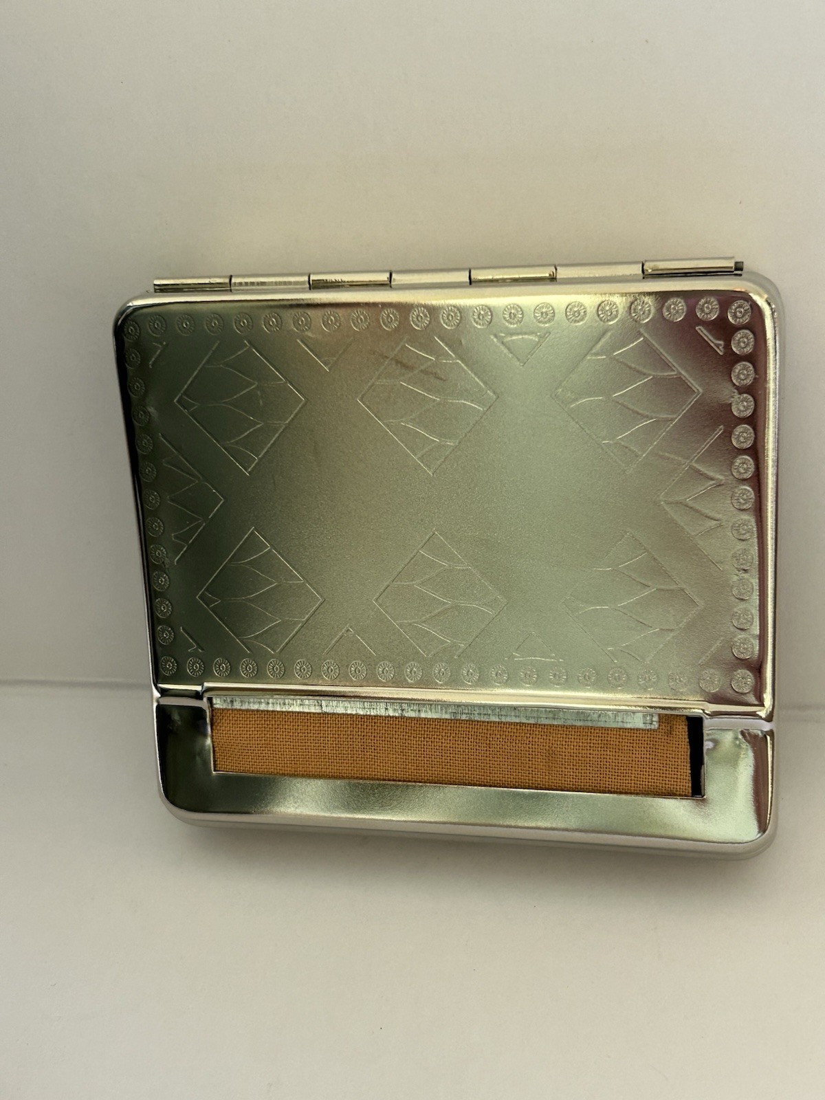 Automatic Tobacco Rolling Box Chrome Diamond Design