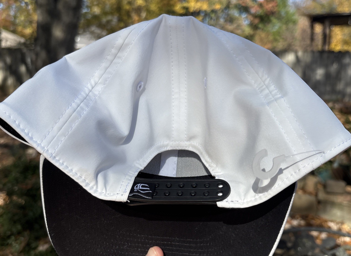 BIRDIE White Outdoor Cap Proflex Adjustable SnapBack Golf Hat One Size NWT
