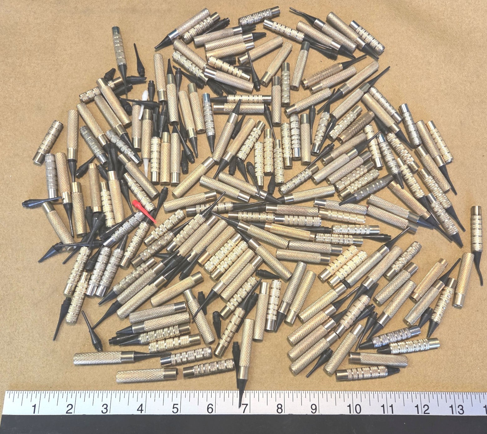 Darts brass connectors with 1/4" threads - lot of approx. 160 for 1 price