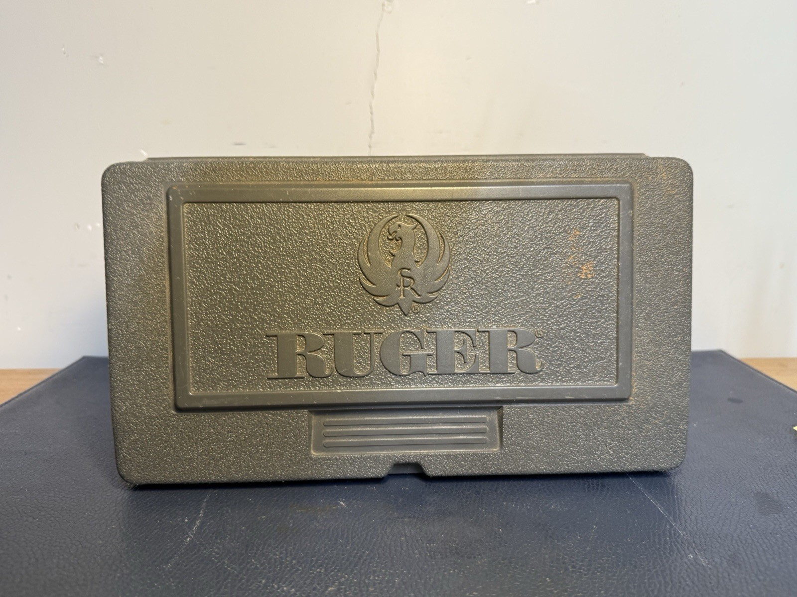 Ruger 9MM 9X19 Hard Pistol Carry Case OEM Factory Original Box Semi Auto