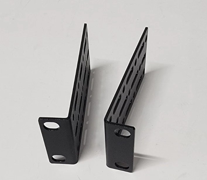 RACK MOUNT EAR BRACKETS 1U/NEW