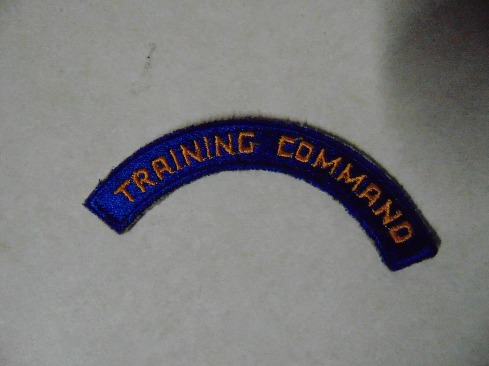 MILITARY PATCH TAB SEW ON OLDER WW2 ERA NO GLOW TRAINING COMMAND SCROLL