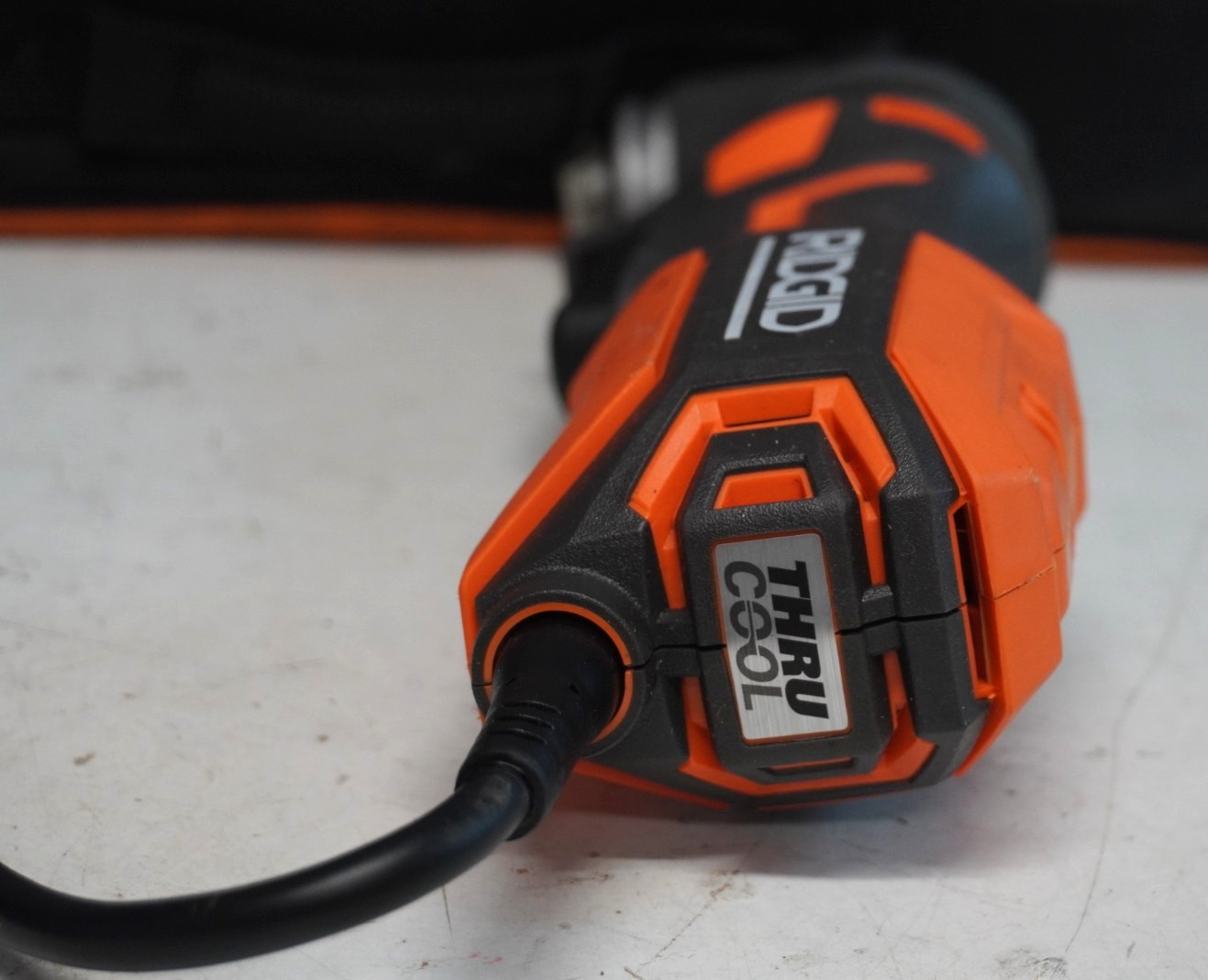 R28700 - 4Amp - Corded Oscillating Multi-Tool