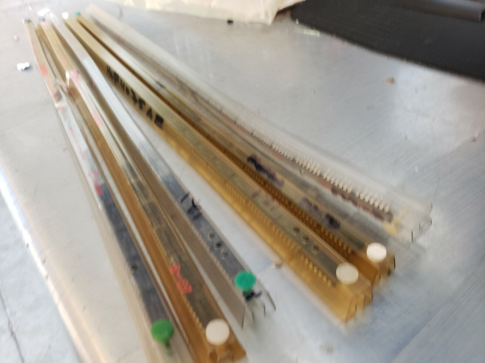 [150pcs] SGS HCF4075BE Triple OR Gates DIP14 NEW FACTORY TUBES LOT FOR $49