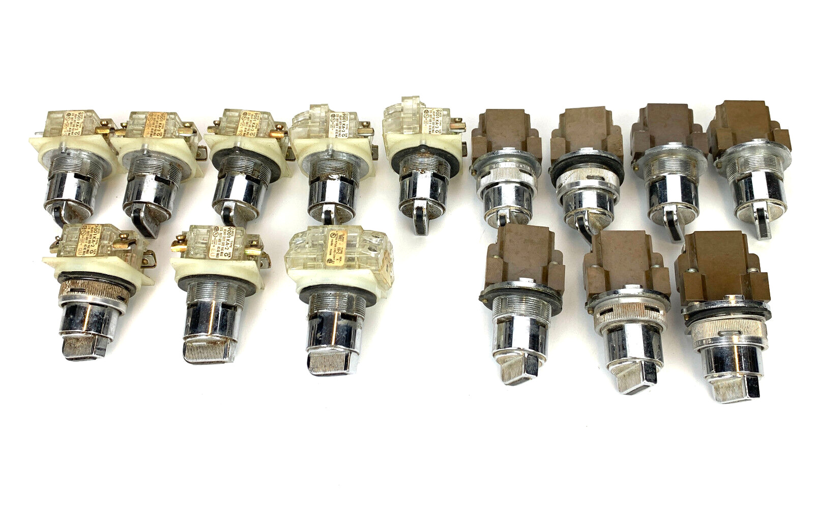 Square D Selector Switches Class 9001 (MIXED LOT of 15)