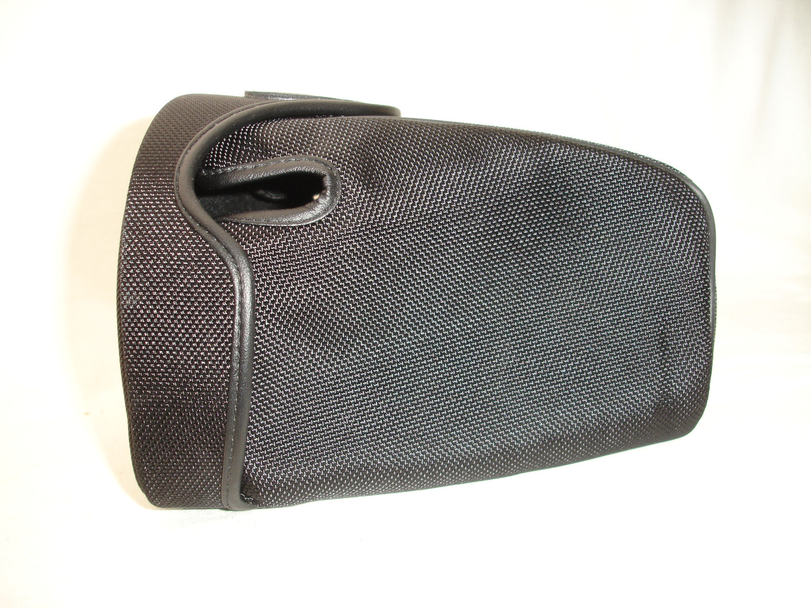 Nikon CF-DC2 Semi-Soft Case for D5000 D5100