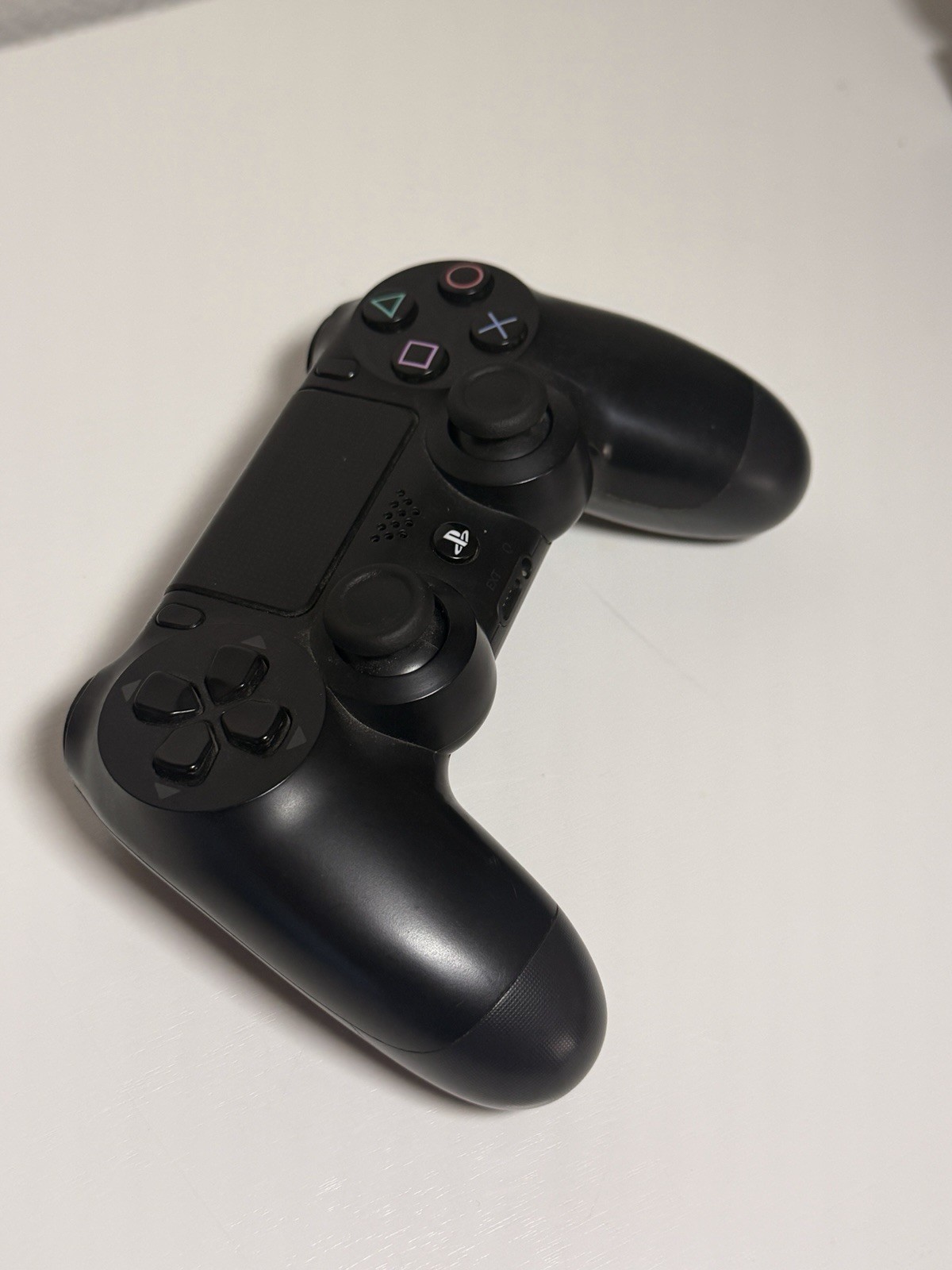 Sony PS4 500GB Black Console Bundle w/ 4 DualShock 4 Controllers Wi-Fi