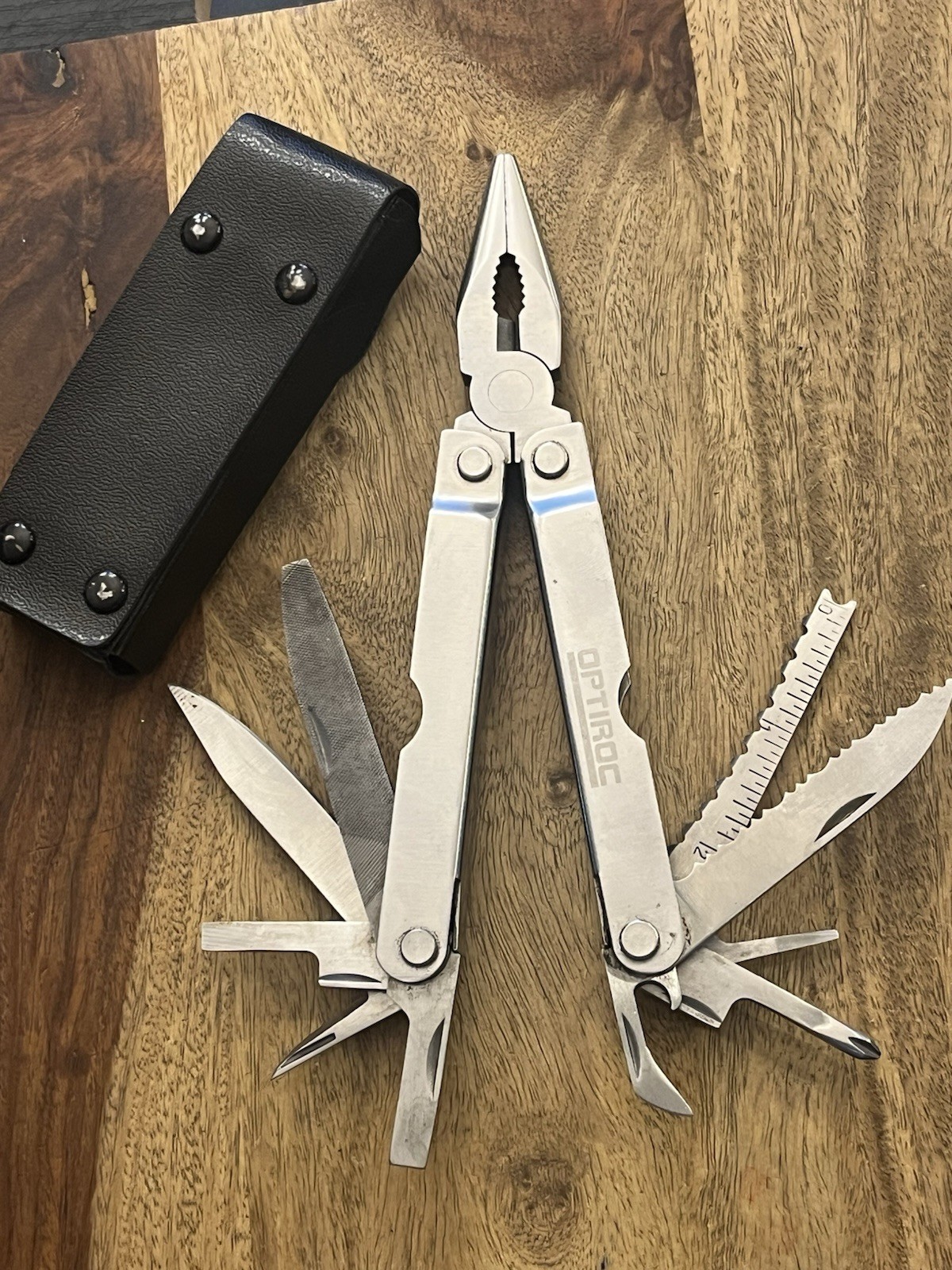 Generic Multitool Stainless Steel Knife Fish Scaler Pliers, w\Sheath