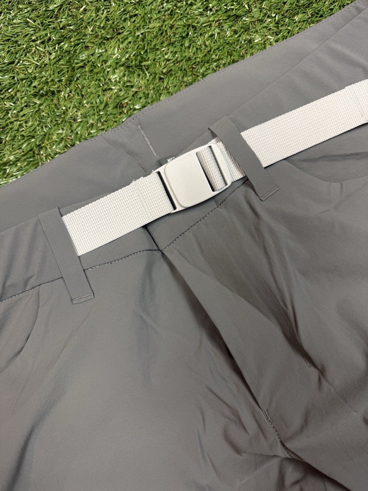 Gently Worn Rapha Explore Nylone Pants Size Medium