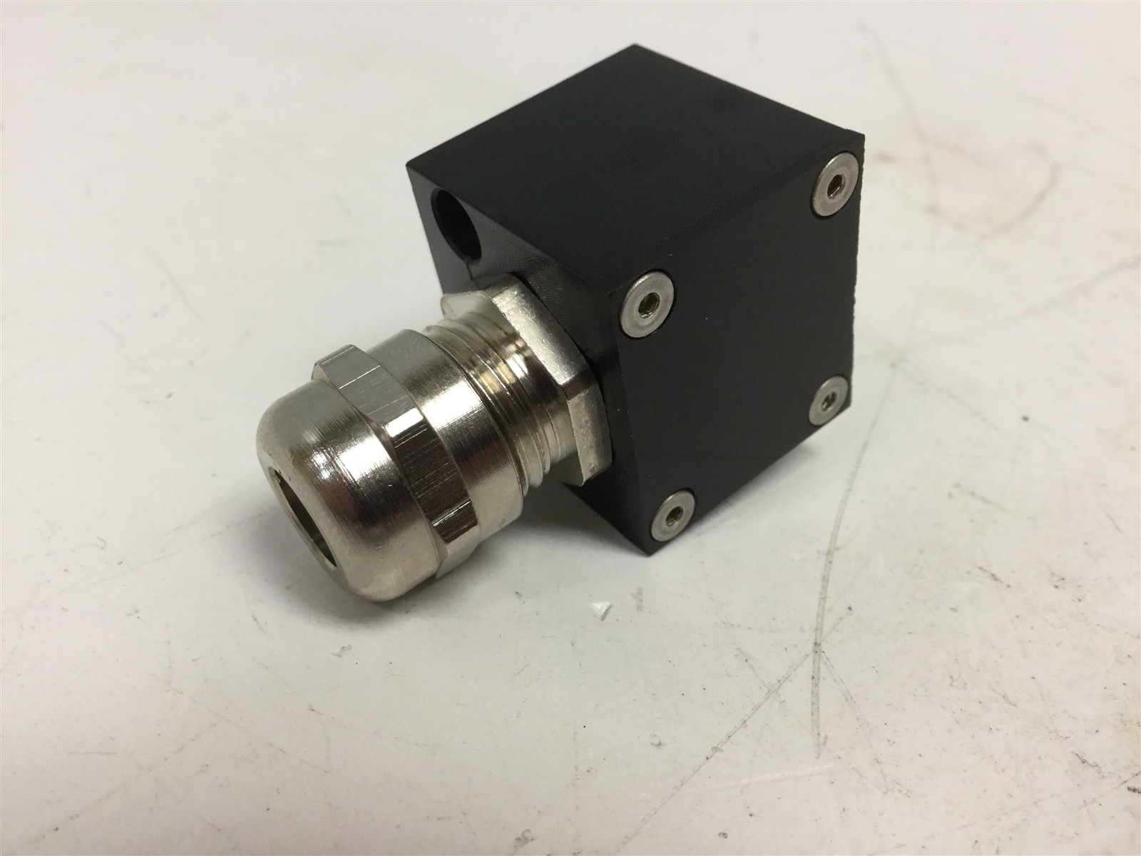 Applied Robotics CXC18EMR-18.5-00S Robot Tool Terminal Unit Contacts 18