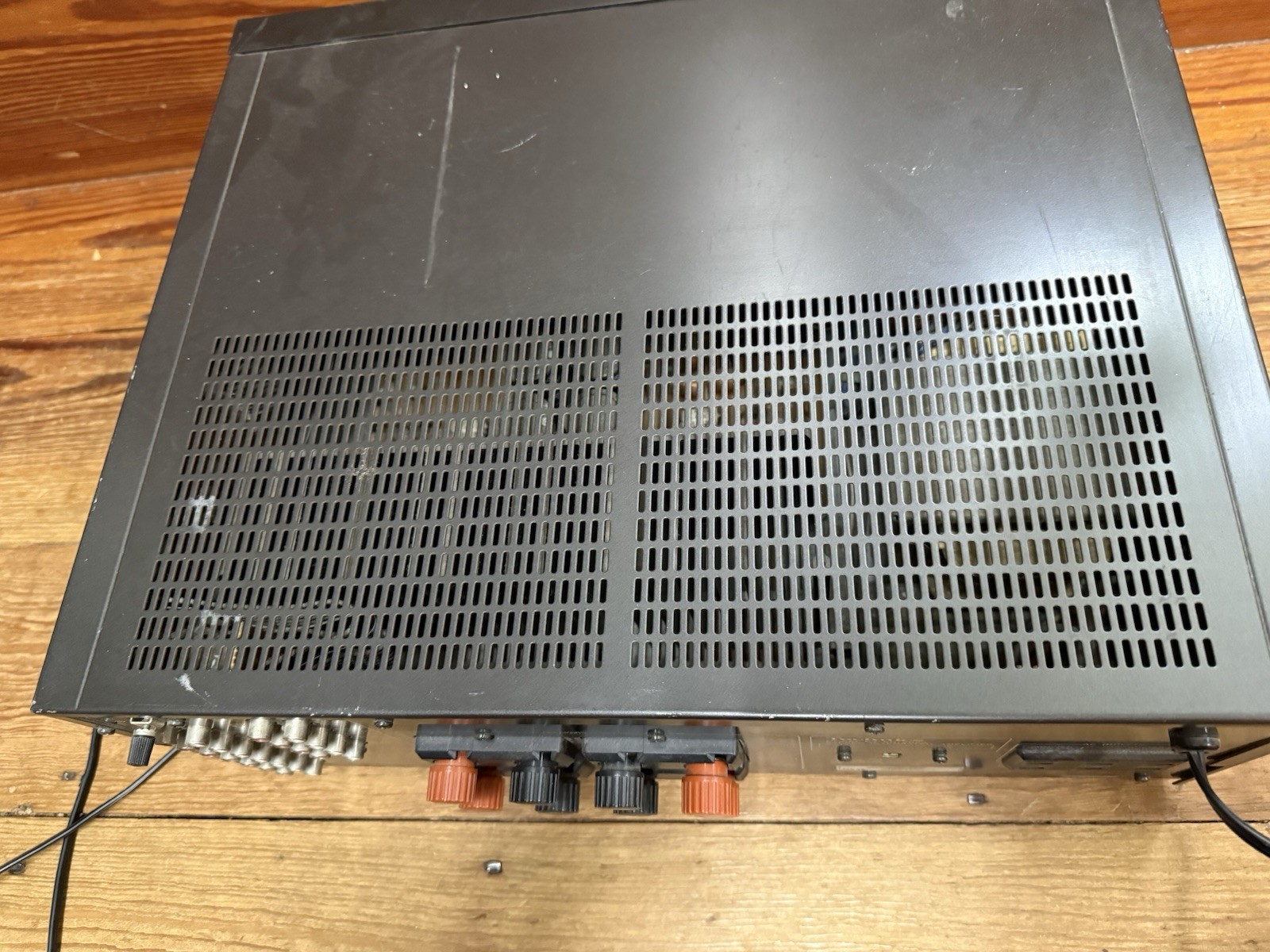Technics SU-V85A Integrated Amplifier 100W/Chanel