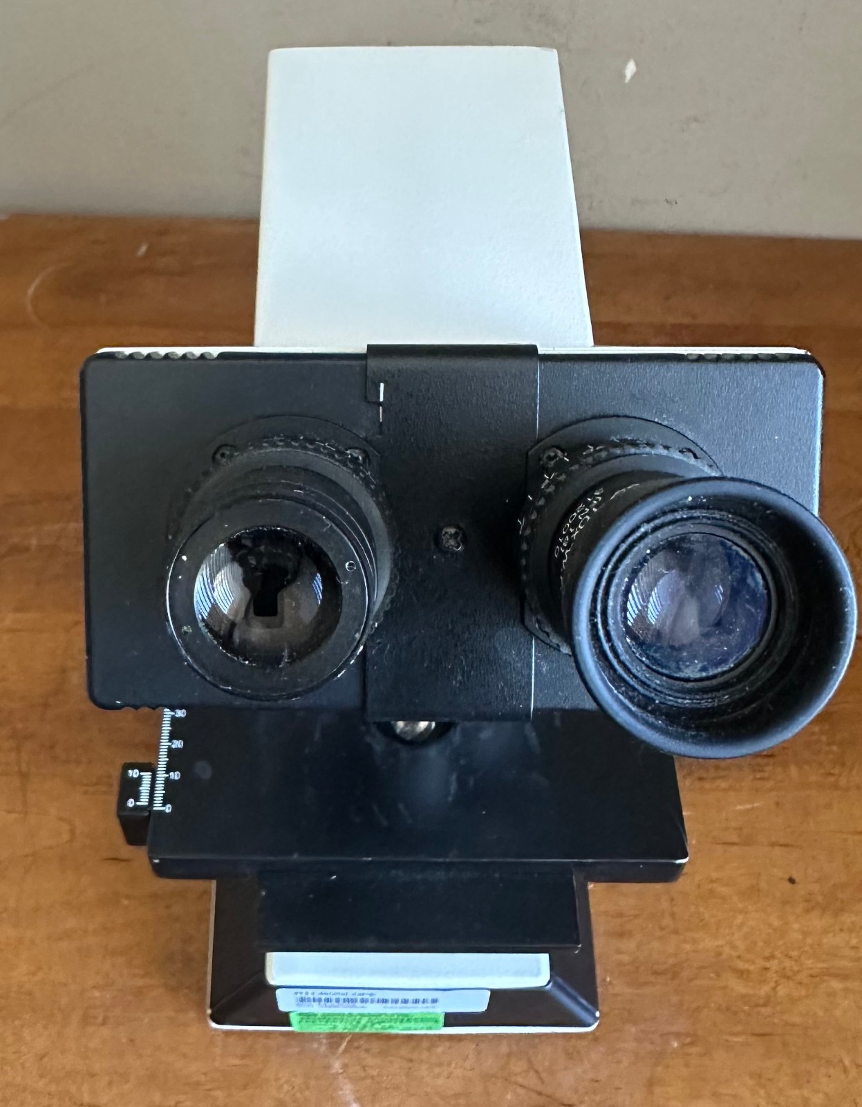 Seiler Instrument Microlux III Binocular Microscope w/4x 10x 40x 100x Objectives