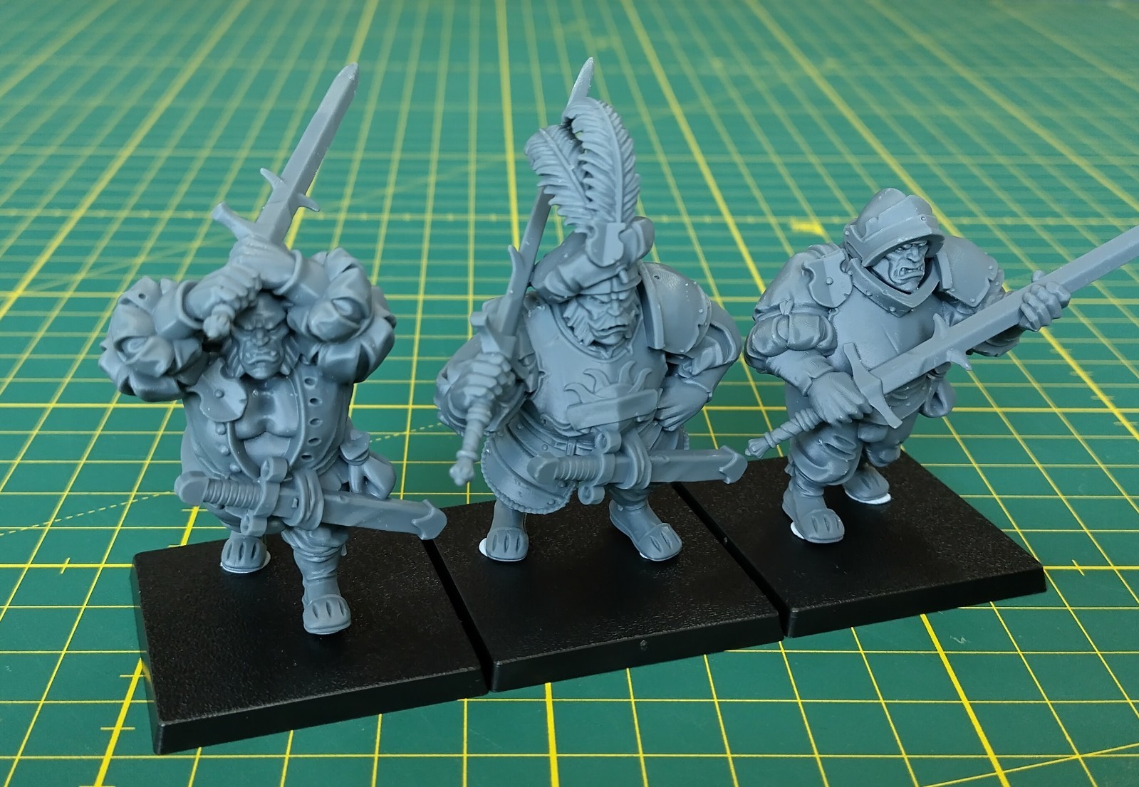 3 x Highlands Miniatures Sunland Ogres with Zweihanders (bases inc)