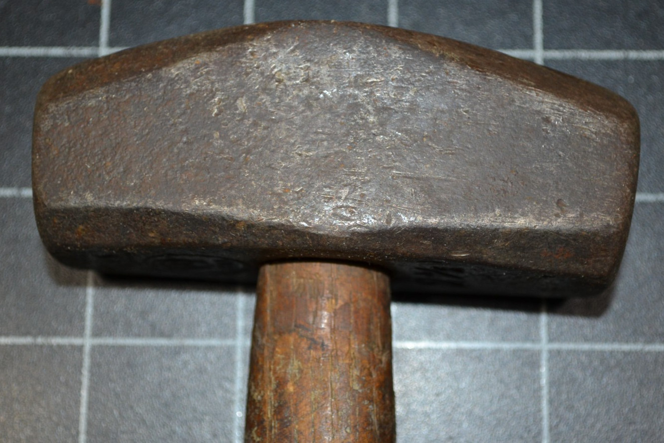 ATHA - 2 1/2# - HAND DRILLING HAMMER - ORIGINAL HANDLE