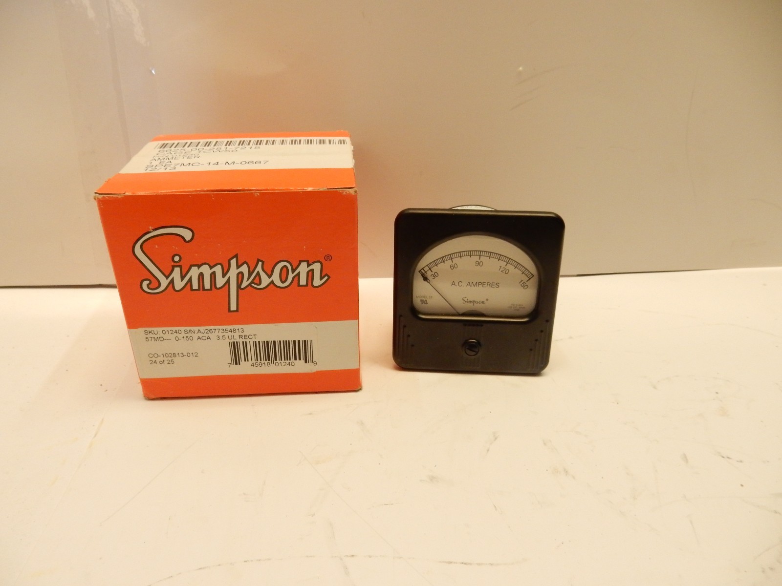 SIMPSON 01240 AC AMPERES PANEL METER 57 MD 0-150 ACA 3.5 UL RECT. NEW
