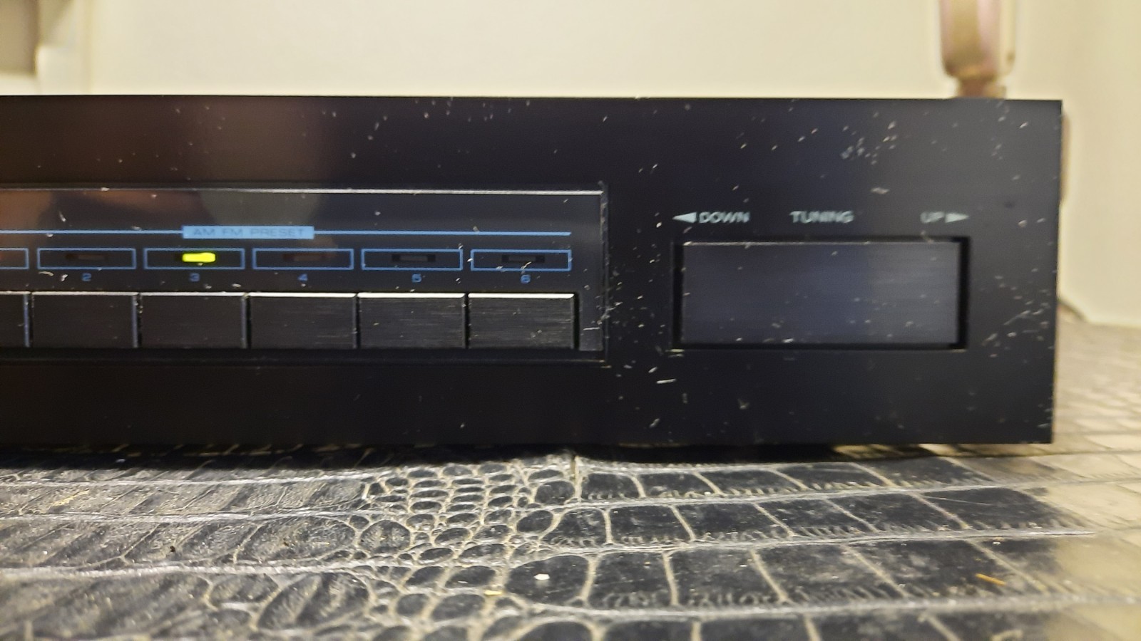 Kenwood Synthesizer Stereo Tuner Basic T1 Quartz Tested & Working