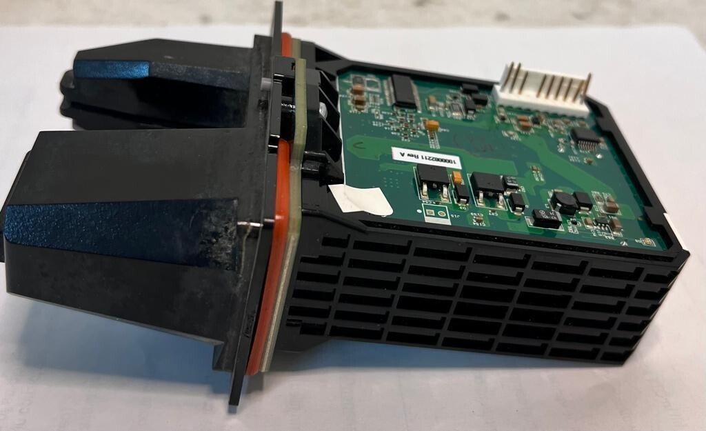 Gilbarco E500 E700 Hybrid Card Reader  M12492B023