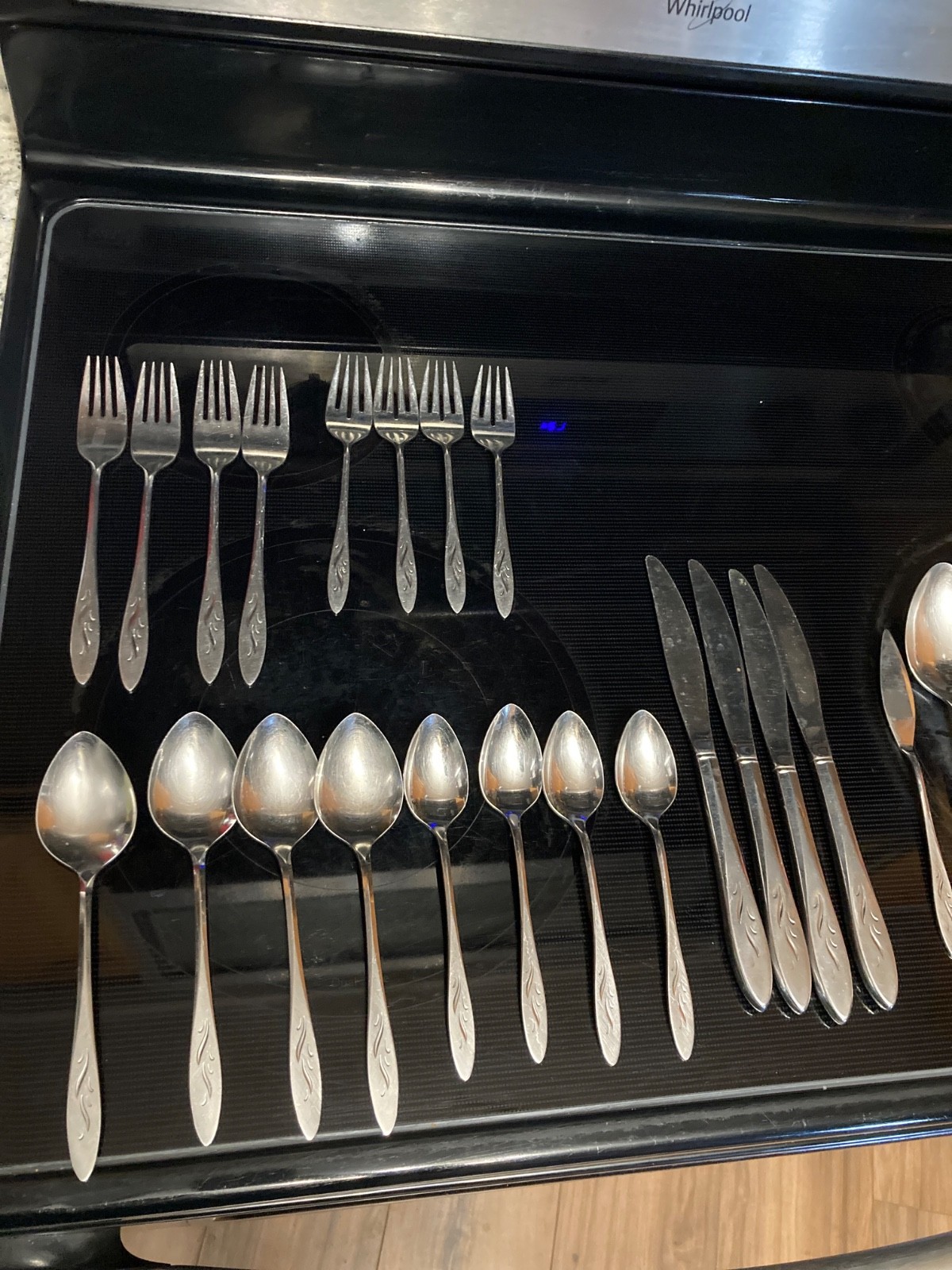 oneida stainless flatware ember glow 4 piece set plus servers
