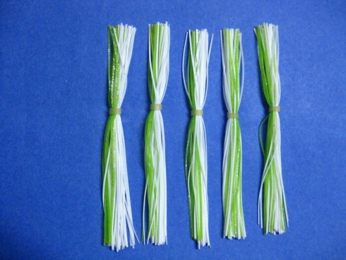 5 White/Green Chart  5-9270 silicone skirt replacement material Tabs Spinnerbait